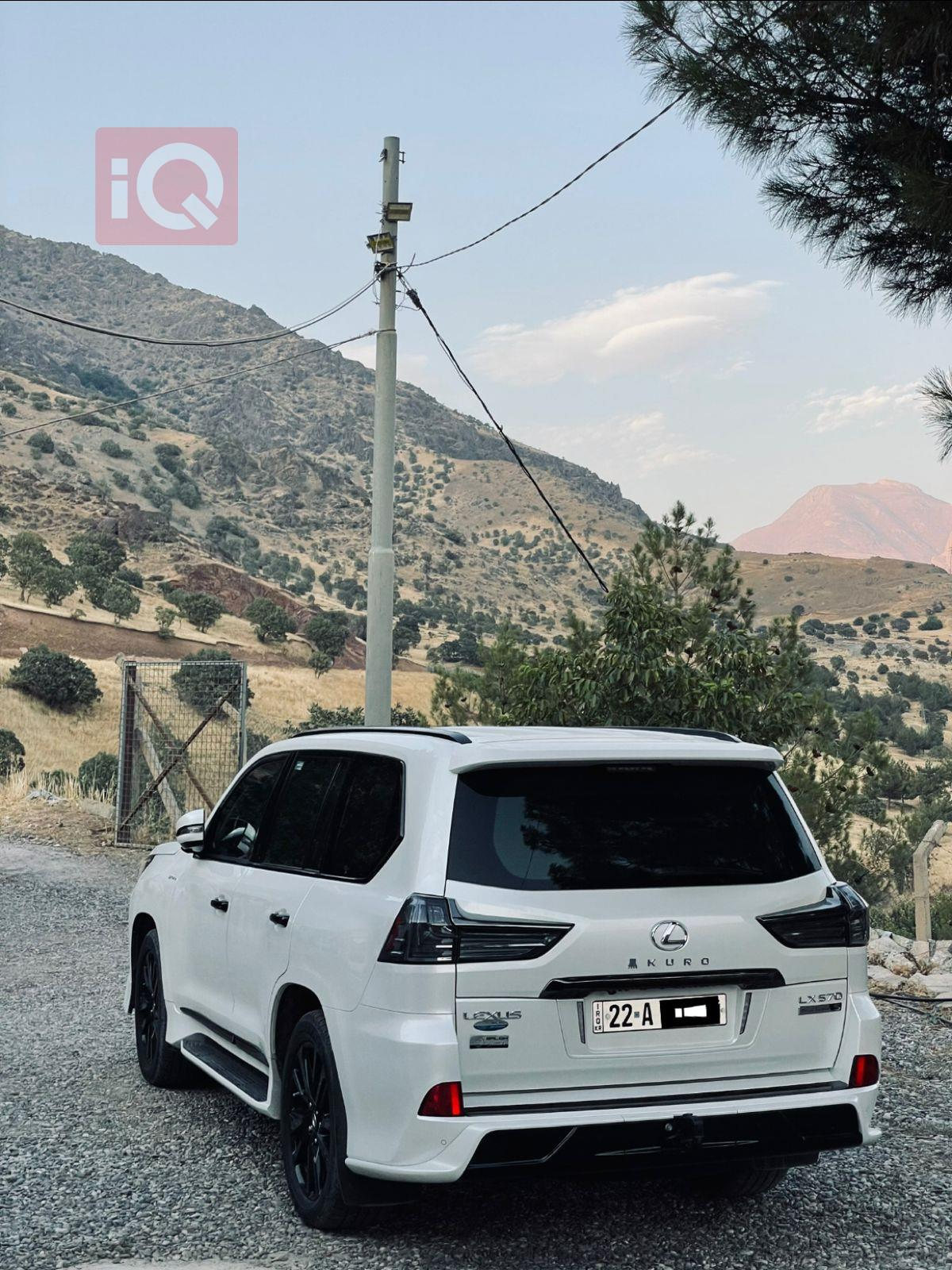 Lexus LX
